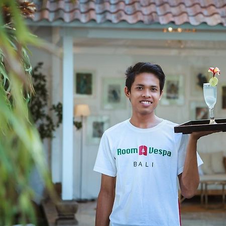 รูมแอนด์เวสปา สวีท 4 Hotel เซมินยัค ภายนอก รูปภาพ