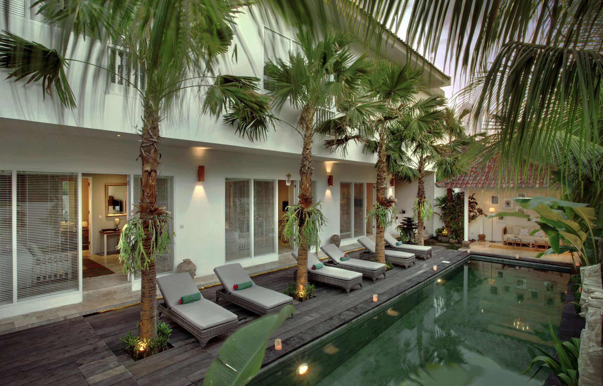 รูมแอนด์เวสปา สวีท 4 Hotel เซมินยัค ภายนอก รูปภาพ